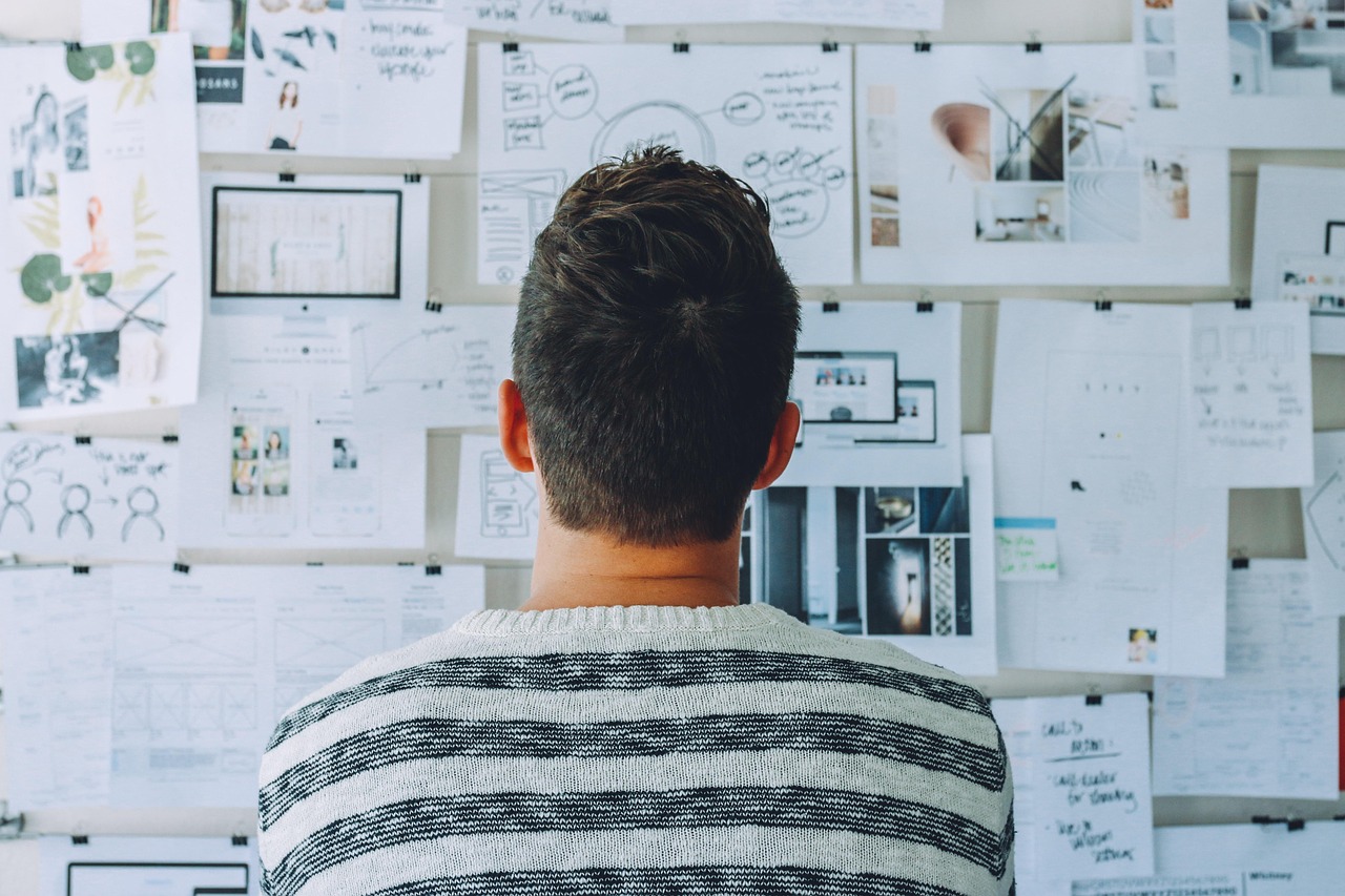 découvrez les erreurs fréquentes que commettent les startups et apprenez comment les éviter pour maximiser vos chances de succès dès le lancement de votre entreprise.